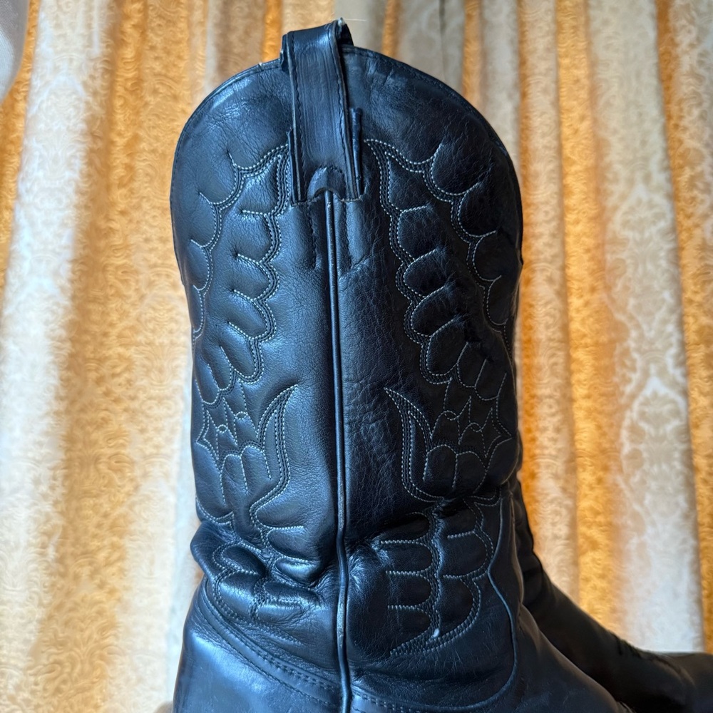 Gorgeous Boulet Cowboy‎ Boots - Picture 5 of 11